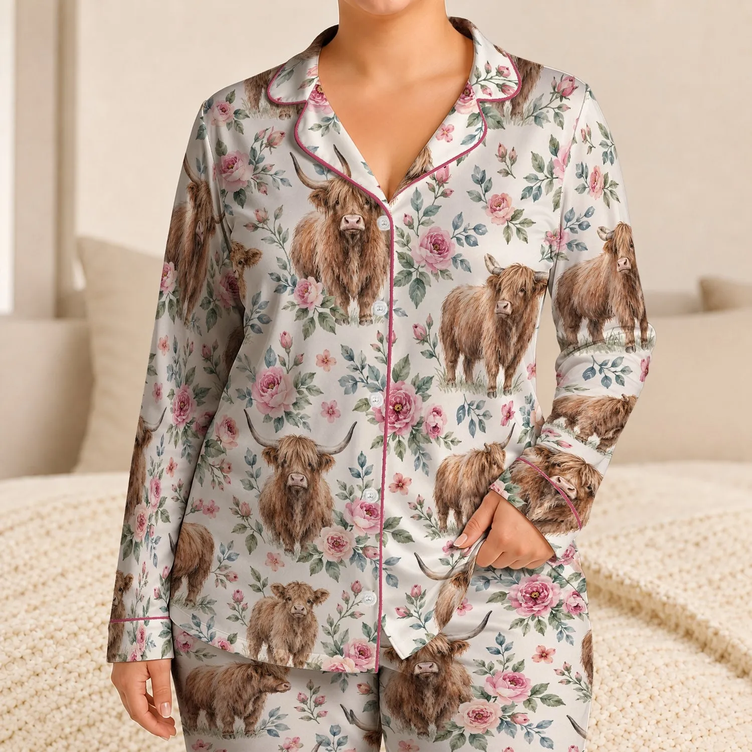 Highland Cow And Rose Floral Motif For Cozy Country Cottage Evenings Satin Pajamas Set - 1