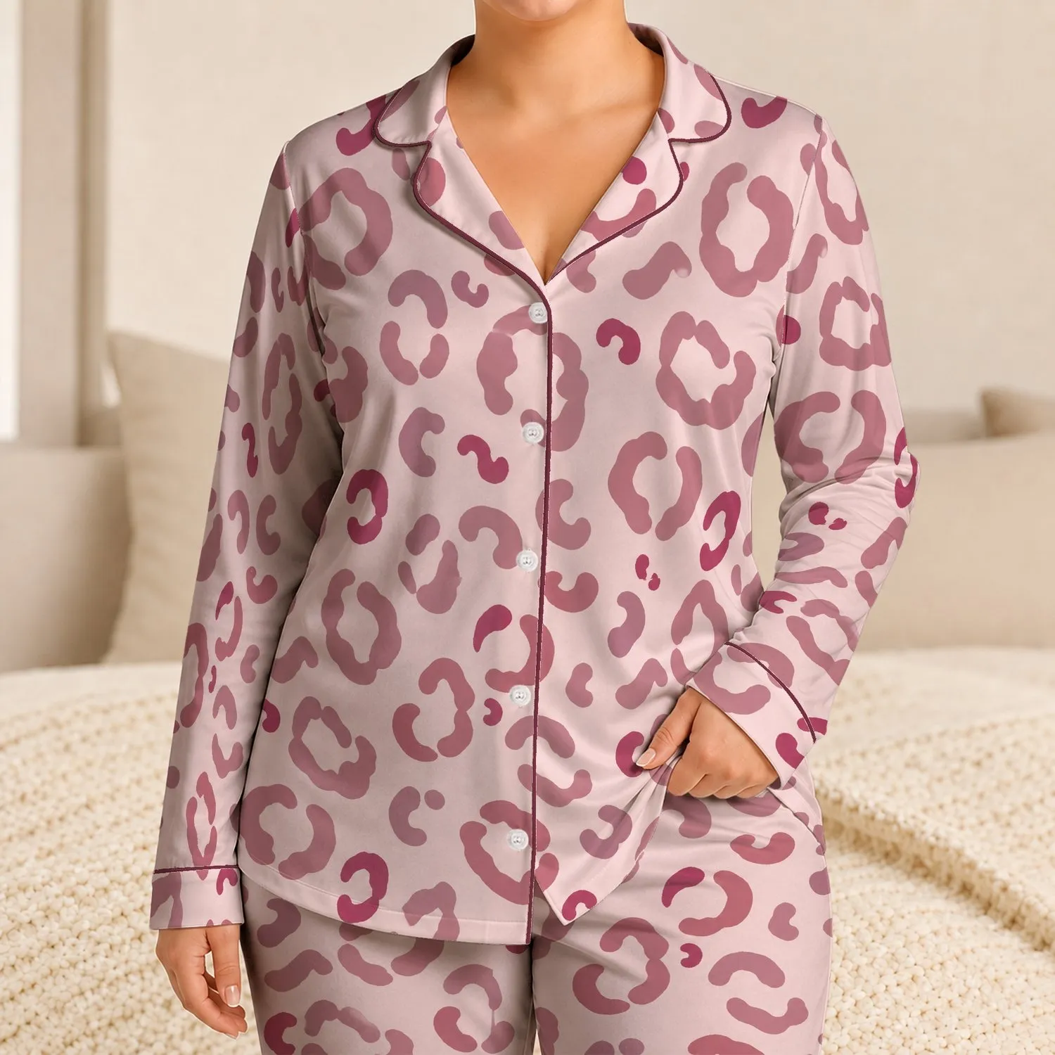 Blush Pink Leopard Spots For Summer Lounging, Elegant Rose Style Gift For Chic Women Satin Pajamas Set - 1