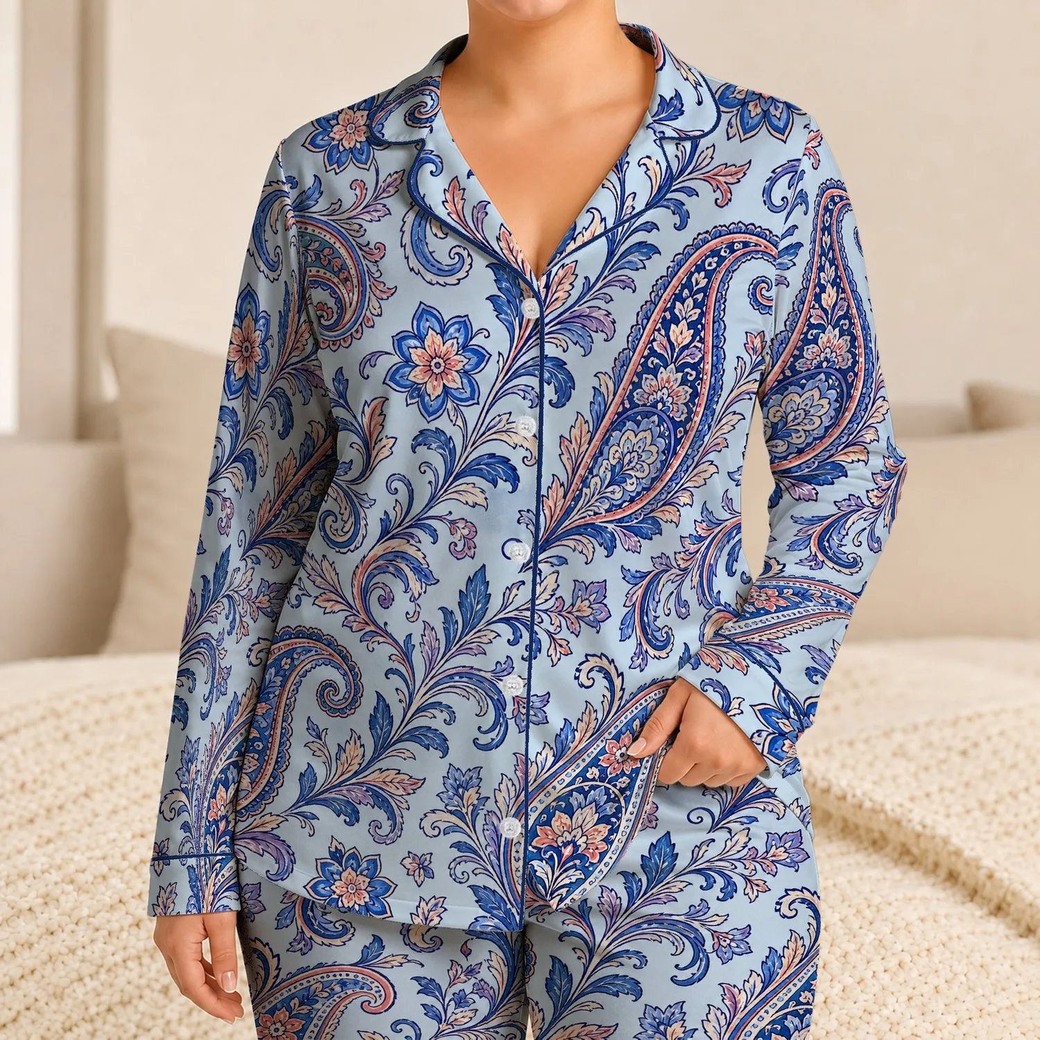 Ornate Paisley Leaves for Cozy Holiday Lounging and Relaxed Evenings, Plus Size Women Satin Pajamas Set - 1