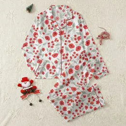 Women's Vibrant Poppy Red Bell-Shaped Flowers & Delicate Blossoms Botanical Print on Pure White Satin Pajamas Set
