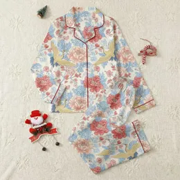 Women's Creamy Off-White Chinoiserie Crane Peony Blush Pink Blue Gold Floral Art Satin Pajamas Set