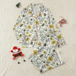 Women's Whimsical Bumblebee Yellow Wildflower Green Foliage Seamless Print Satin Pajamas Set