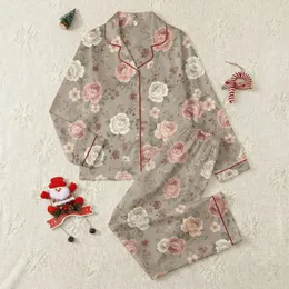 Women's Greige Painterly Botanical Antique Rose Wildflower Dusty Rose Peach Pattern Satin Pajamas Set
