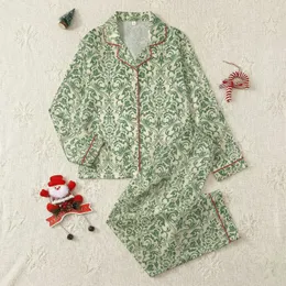 Women's Vintage Etched Deep Forest Green Beige Baroque Damask Acanthus Leaf Pattern Satin Pajamas Set