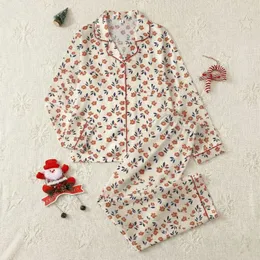 Women's Elegant Abstract Floral Terracotta Peach Navy Cream Leaf Pattern Satin Pajamas Set