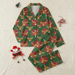 Highland Cow Lovers' Charming Rustic Warm Brown Highland Cow Heads, Barn Red Forest Green Festive Christmas Tree Pattern Satin Pajamas Set