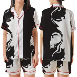Cat Lovers' Sweeping S-Curve Matte Black Pure White Cat Duality Realistic Illustration Golden Eyes Satin Short-Sleeve Pajamas Set