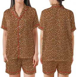 Cheerful Gingerbread Pattern Print: Whimsical Cookie Figures & White Dots Design Satin Short-Sleeve Pajamas Set