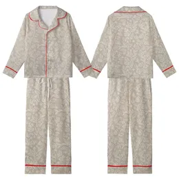 Bridesmaid & Bridal Party White Outline Abstract Floral Print Satin Sleep Set Satin Short-Sleeve Pajamas Set