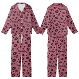 Expressive Woman's Distressed Black Lips & Wonderful Grunge Pattern - Heather Deep Pink Casual Top Kid Satin Pajamas Set