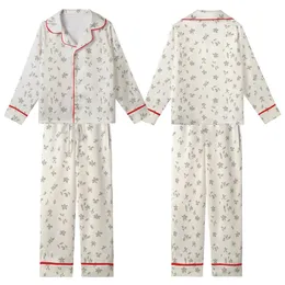 Minimalist Style Lover's Sparse Floral Leaf Pattern - Soft Taupe Wearable Art Kid Satin Pajamas Set