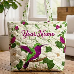 Hummingbird Magnolia Flowers Name Floral Wreath - Wildlife Lover Gift for Bird Enthusiasts Quilted Tote Bag