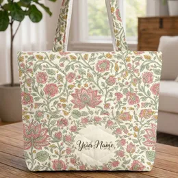 Indian Lotus Floral Vines Wreath - Boho Lifestyle Everyday Tote Gift Quilted Tote Bag
