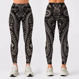 Monochrome Western Bandana Paisley Medallion For Resort Vacation Style For Women Leggings