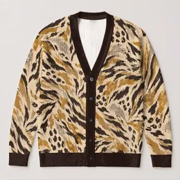 Golden Tiger Camouflage Motif for Everyday Layering and Relaxed Weekend Outfits All-over Print Knitted Cardigan