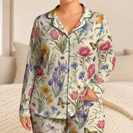 Botanical Meadow Floral Blooms for Relaxing Bedtime and Weekend Lounging Women's Satin Pajamas Set