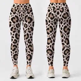 Monochrome Leopard Rosettes for Chic Casual Outfits and Everyday Style Leggings