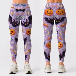 Cute Bats, Pumpkins and Candy for Whimsical Halloween Celebrations Leggings