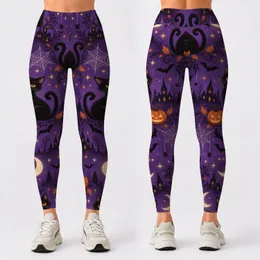 Black Cats, Pumpkins and Spiderwebs for Spooky Halloween Night Out Leggings