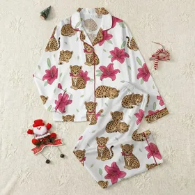 Women's Whimsical Scattered Leopard Cub Fuchsia Lily Bright White Pattern Satin Pajamas Set