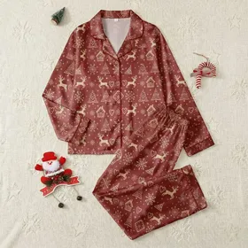 Women's Plus Size Cranberry Red & Cream-Beige Scandinavian Folk Art Winter Festive Pattern Satin Pajamas Set
