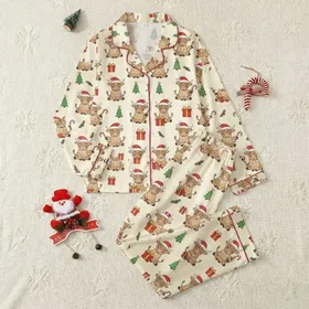 Christmas Lovers' Cheerful Flat Cartoon Highland Calves Red Santa Hats Green Tree Seamless Pattern Satin Pajamas Set