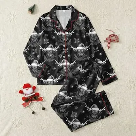 Highland Cow Lovers' Detailed Grayscale Christmas All-Over Pattern with Santa Hats & Holly Satin Pajamas Set