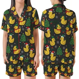 Festive Fan: Whimsical Christmas Duck Pattern with Santa Hats & Holly Berries - Unique Motif Satin Short-Sleeve Pajamas Set