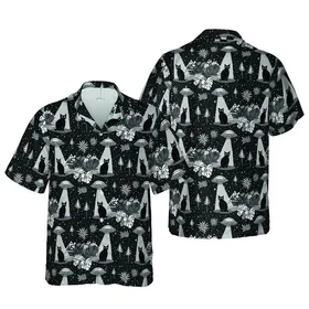 UFO Cats Hawaiian Pattern: Flying Saucers, Fluffy Black Cats, Starry Night Fabric Print Short-sleeve Hawaiian Shirt