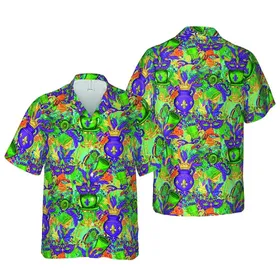 Ornate Mardi Gras Mask Crawfish Top Hat Fleur-de-lis Gold Green Purple Seamless Pattern Short-sleeve Hawaiian Shirt