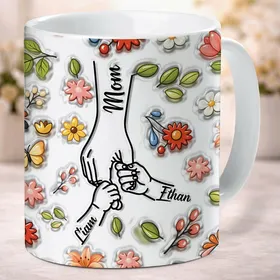 Personalized Mom Holding Hands Black Mug with Kids Names, Custom Floral Mother's Day Gift, 3D Effect Floral Coffee Cup for Mommy