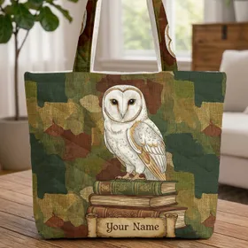 Barn Owl with Golden Eyes Vintage Leather Books Curved Parchment Scroll - Book Lover Gift Quilted Tote Bag