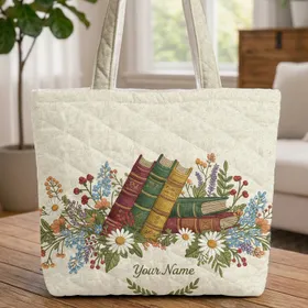 Ornate Antique Books Wildflower Wreath - Home Decor Gift for Book Lover Quilted Tote Bag
