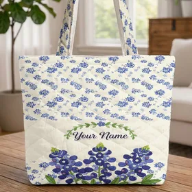 Bluebonnet Flowers Green Leaves Floral Damask Wreath - Everyday Carry Lifestyle Quilted Tote Bag
