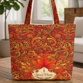 Swirling Maple Leaf Autumn Berry Vine Floral Wreath - Autumn Home Decor Gift for Botanical Lover Quilted Tote Bag