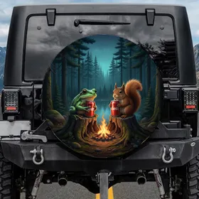 Green Tree Frog Squirrel Campfire Beer - Outdoor Adventure Gift for Beer Lovers Spare Tire Cover