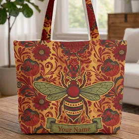 Bee Autumn Botanicals Daisies Curved Scroll - Everyday Carry Gift for Bee Lover Quilted Tote Bag