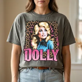 Comfort Colors Dolly Parton Retro T-Shirt, 80s Country Music Graphic Tee, Autograph Style Gift