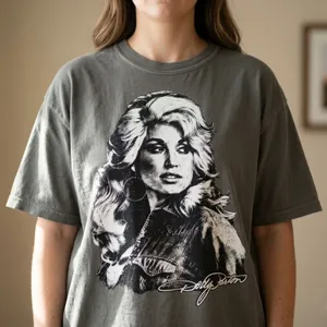 Dolly Parton Vintage Graphic T-Shirt, Retro Country Music Fan Tee, Western Concert Style Shirt