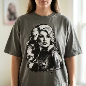 Dolly Parton Vintage Graphic T-Shirt for Country Music Fans, Retro Portrait Tee