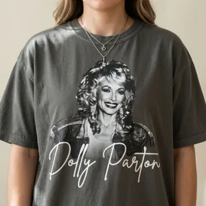 Dolly Parton T-Shirt, Country Music Legend Portrait Tee for Country Music Fans