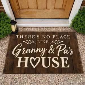Rustic Woodgrain Granny & Pa's House Message for Family Visits and Grandparent Gifts Doormat