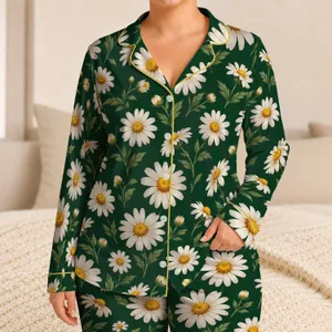 White Daisies And Golden Centers For Cozy Autumn Evenings And Relaxed Lounging Satin Pajamas Set