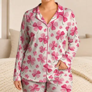 Pink Four-Leaf Clover Motif for Cozy Weekend Lounging and Relaxed Home Days, Gift Idea Satin Pajamas Set