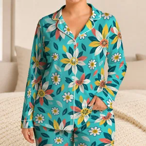Retro Turquoise Radiating Daisies for Cheerful Relaxed Lounging at Home Satin Pajamas Set