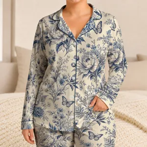 Vintage Botanical Floral Bouquets with Butterflies for Spring Lounging and Relaxing Women Satin Pajamas Set