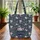 Botanical Floral Wreath Garland - Everyday Carryall Gift Quilted Tote Bag - 3