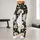White Daisy Blooms on Charcoal for Yoga, Running and Everyday Activewear Style Leggings - 10