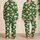 White Daisy Meadow With Golden Centers For Relaxed Summer Getaways Satin Pajamas Set - 2