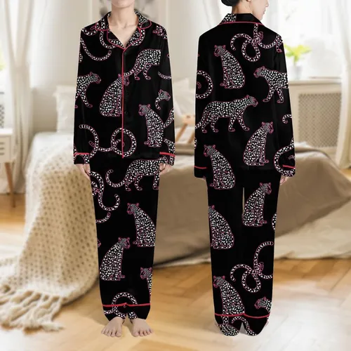 Women's Bold Fuchsia Black White Leopard Dot Pattern Flowing Tails Graphic Art Satin Pajamas Set